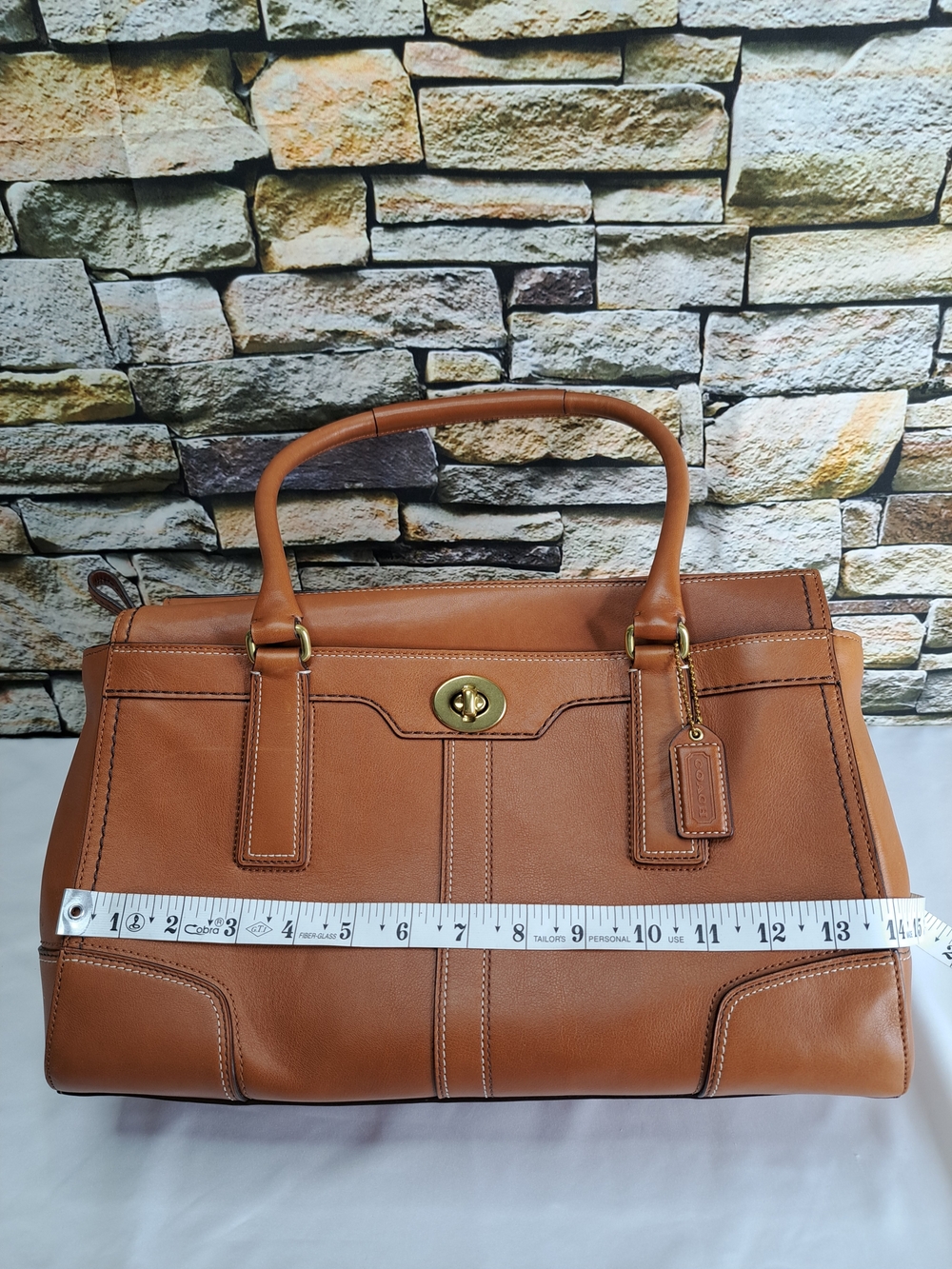 COACH 'HAMPTONS' CARRYALL TURNLOCK SATCHEL GLOVE-TANNED LEATHER, w/DUST BAG - Picture 12 of 16